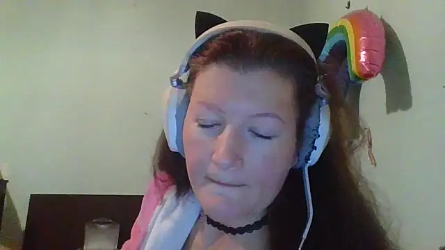 Analimado18 online show from 10-06-25, 08:42