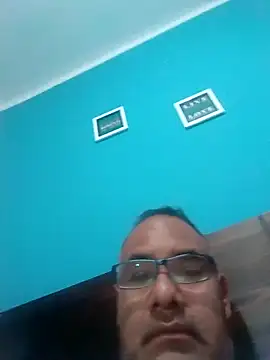 PhillDrake11 online show from 11-28-25, 04:01