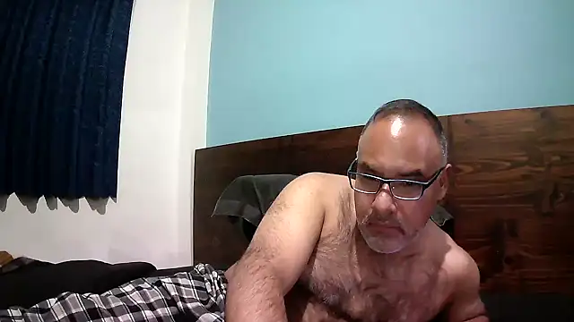 PhillDrake11 online show from 01-07-26, 01:43