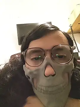 HardestPepe online show from 04-10-26, 07:04