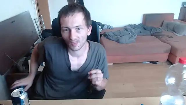 Snapshot of sexymann92 chatting on 07-10-26, 08:58 sexymann92 online show from 07-10-26, 08:58