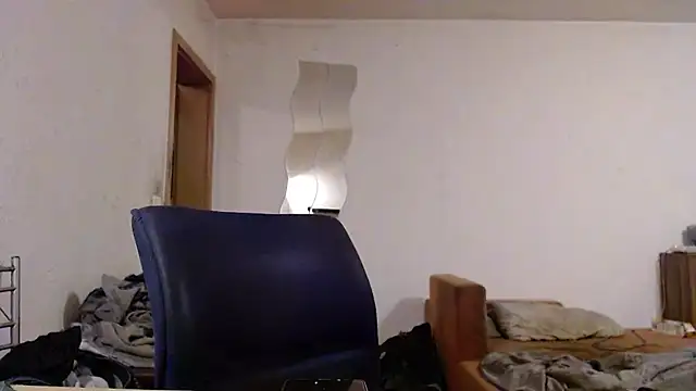 Snapshot of sexymann92 chatting on 10-30-25, 08:23 sexymann92 online show from 10-30-25, 08:23