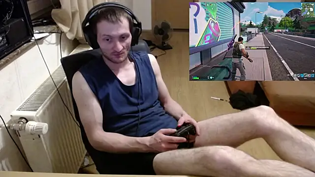 Snapshot of sexymann92 chatting on 03-18-25, 11:09 sexymann92 online show from 03-18-25, 11:09