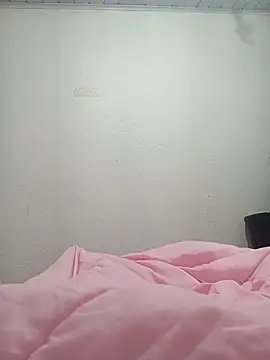 Snapshot of Carloscova25 chatting on 06-16-26, 08:36 Carloscova25 online show from 06-16-26, 08:36