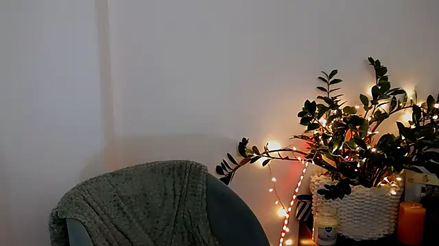 Xentthia online show from 02-08-25, 04:46