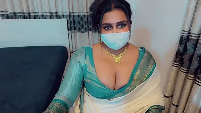 Snapshot of SonY_CaM chatting on 05-12-26, 05:30 SonY CaM online show from 05-12-26, 05:30