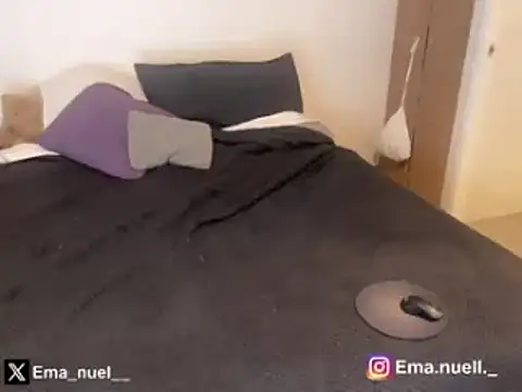 Emanuell   online show from 04-10-26, 01:01