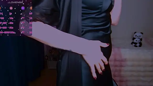 Snapshot of Bonnie_B__ chatting on 11-08-25, 08:29 Bonnie B online show from 11-08-25, 08:29