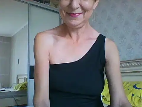 Snapshot of SwettyViktory chatting on 10-04-25, 09:11 SwettyViktory online show from 10-04-25, 09:11