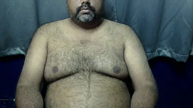 hairysubcub 70 online show from 12-21-25, 05:42