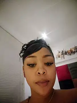Snapshot of sexyTHANDO chatting on 03-14-25, 09:00 sexyTHANDO online show from 03-14-25, 09:00