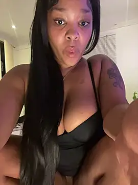 Snapshot of sexyTHANDO chatting on 06-25-26, 09:09 sexyTHANDO online show from 06-25-26, 09:09