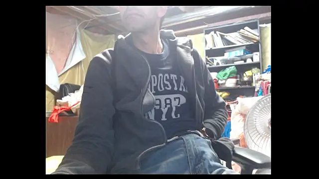 Gsmile1 online show from 12-21-24, 01:36