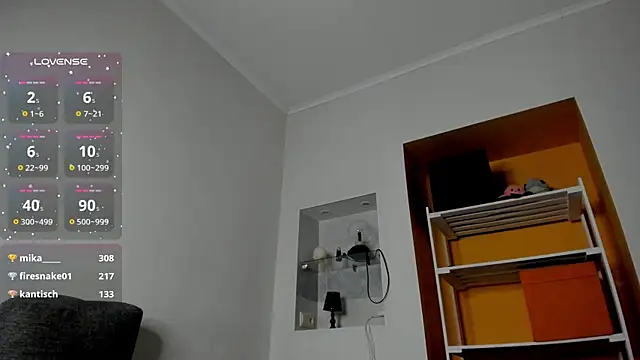 Snapshot of snusmumrike chatting on 12-17-24, 06:53 snusmumrike online show from 12-17-24, 06:53