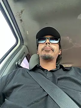 Snapshot of jrrichforever chatting on 02-24-26, 07:15 jrrichforever online show from 02-24-26, 07:15