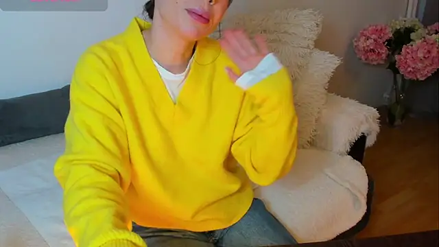 Snapshot of BellaAnna30 chatting on 02-19-25, 12:55 BellaAnna30 online show from 02-19-25, 12:55