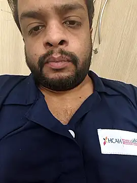 Snapshot of yashu9 chatting on 06-16-26, 09:31 yashu9 online show from 06-16-26, 09:31