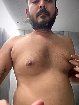 Spicy aryan online show from 10-15-25, 12:46