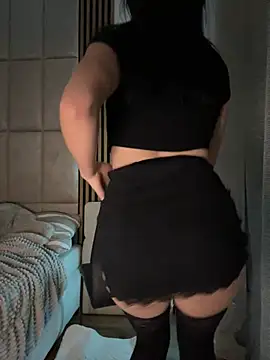 Snapshot of OIivia chatting on 02-16-26, 09:34 OIivia online show from 02-16-26, 09:34