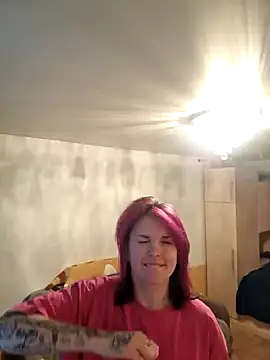 LazyTanukii online show from 12-04-24, 04:15