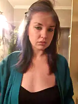 LazyTanukii online show from 11-10-25, 06:18