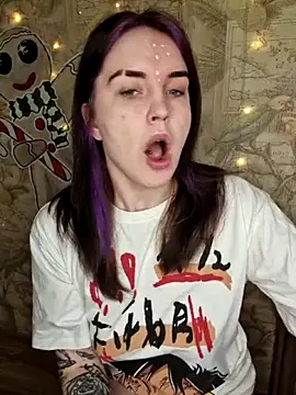 LazyTanukii online show from 12-19-25, 06:38