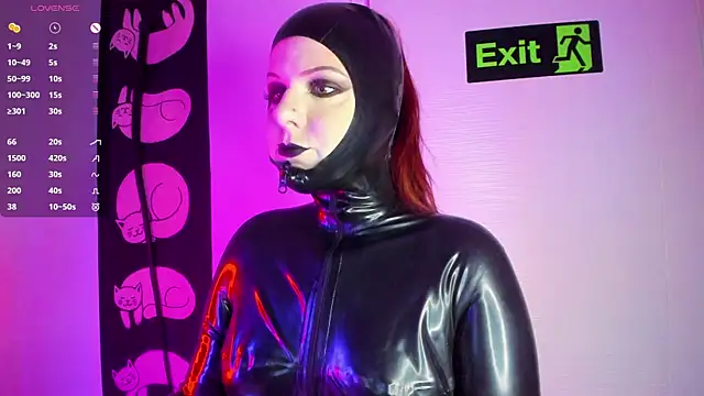 auroralatexprincess online show from 11-25-25, 07:58