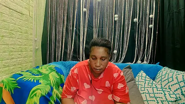 mysticeboney online show from 11-23-25, 04:50