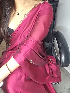 Snapshot of aliyaah_singh chatting on 05-21-26, 06:16 aliyaah singh online show from 05-21-26, 06:16