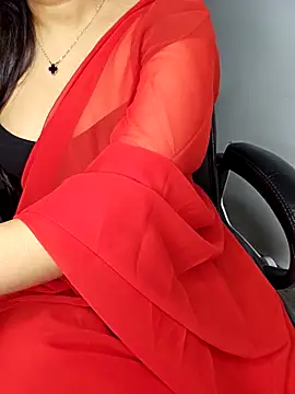 Snapshot of aliyaah_singh chatting on 09-17-25, 05:48 aliyaah singh online show from 09-17-25, 05:48