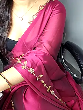 Snapshot of aliyaah_singh chatting on 10-01-25, 05:28 aliyaah singh online show from 10-01-25, 05:28
