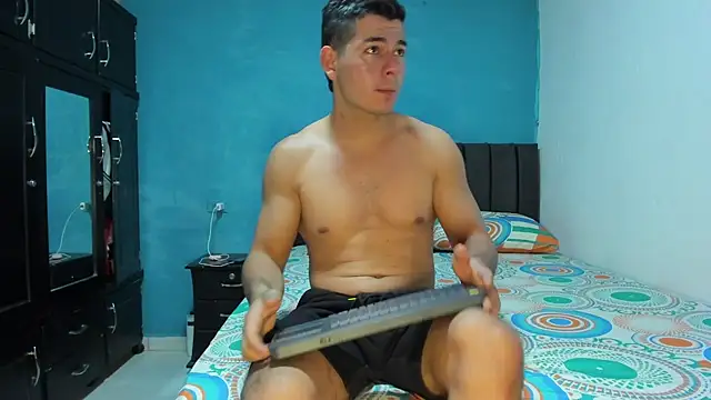 VincentSavage online show from 07-16-26, 06:10
