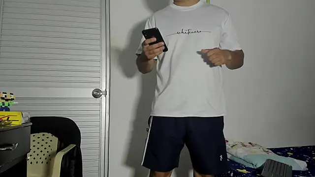 VincentSavage online show from 01-12-26, 02:51