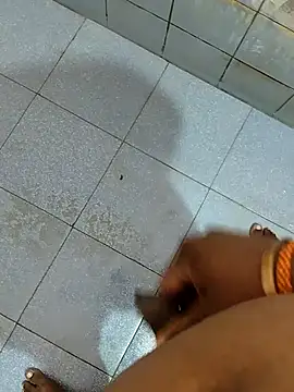 Snapshot of dinesh682 chatting on 11-02-25, 12:48 dinesh682 online show from 11-02-25, 12:48