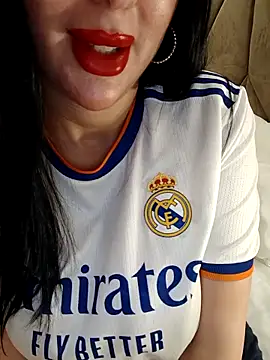 Queen sousou online show from 02-05-26, 01:40