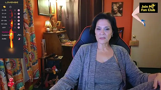 Snapshot of Good-Juju chatting on 09-12-25, 02:34 Good-Juju online show from 09-12-25, 02:34