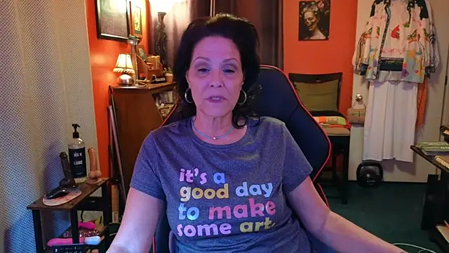 Snapshot of Good-Juju chatting on 03-02-25, 05:01 Good-Juju online show from 03-02-25, 05:01
