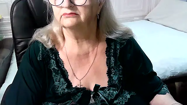 LolkaAlyss online show from 04-06-26, 07:37