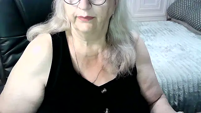 Snapshot of LolkaAlyss chatting on 06-06-26, 06:07 LolkaAlyss online show from 06-06-26, 06:07