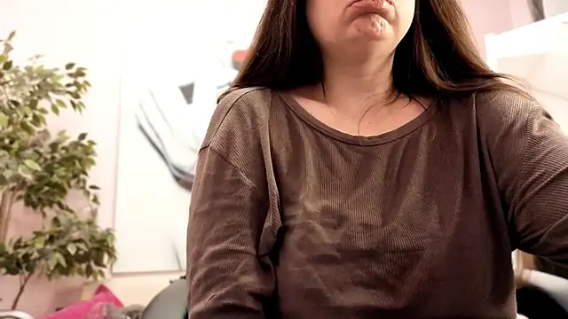 BattyMoll online show from 01-18-26, 03:37