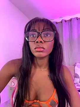 Snapshot of Vane_Rossee chatting on 12-04-24, 12:24 Vane Rossee online show from 12-04-24, 12:24