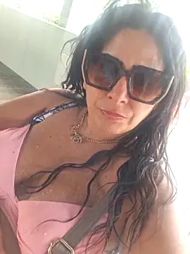 Snapshot of Dolcezza chatting on 06-18-26, 11:59 Dolcezza online show from 06-18-26, 11:59