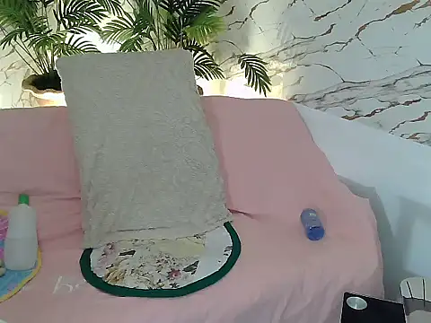 Snapshot of SweetAsianAss chatting on 06-26-26, 01:55 SweetAsianAss online show from 06-26-26, 01:55