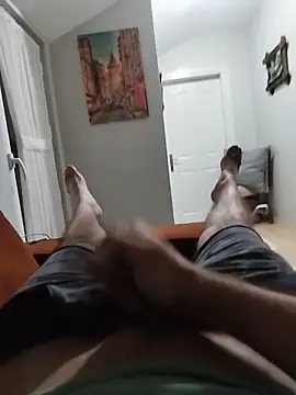 Snapshot of Aykut1990 chatting on 11-13-25, 05:17 Aykut1990 online show from 11-13-25, 05:17