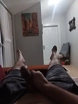 Snapshot of Aykut1990 chatting on 11-10-25, 04:34 Aykut1990 online show from 11-10-25, 04:34