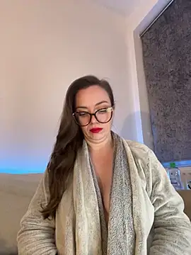 FemDom RubyKnightXXO online show from 02-14-25, 09:21