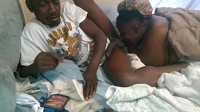 RinsingWood84 online show from 04-25-26, 12:30