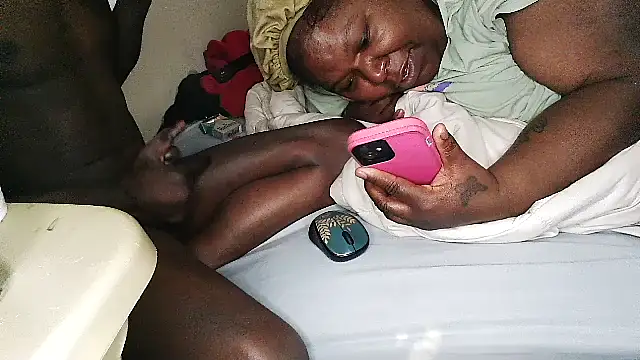 Snapshot of RinsingWood84 chatting on 02-13-26, 11:32 RinsingWood84 online show from 02-13-26, 11:32