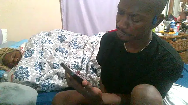 RinsingWood84 online show from 04-29-26, 09:35