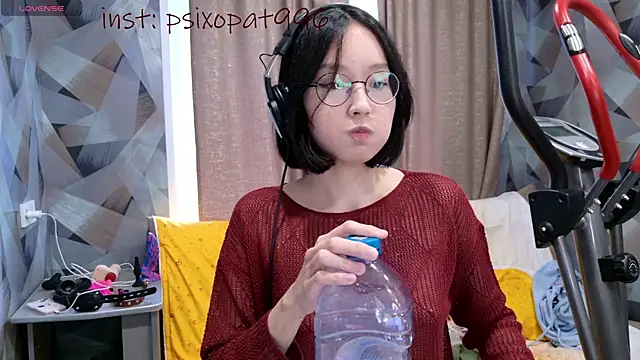 aliiiiiina online show from 10-15-25, 11:18